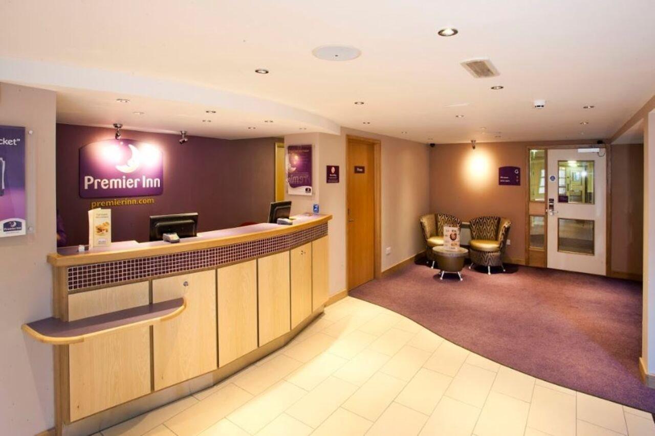 Premier Inn Inverness West Exterior foto
